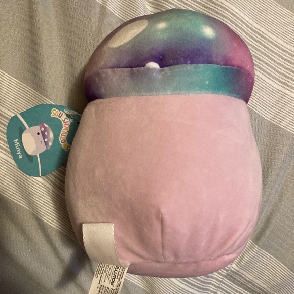 Squishmallows Minya - Picture 2 of 4